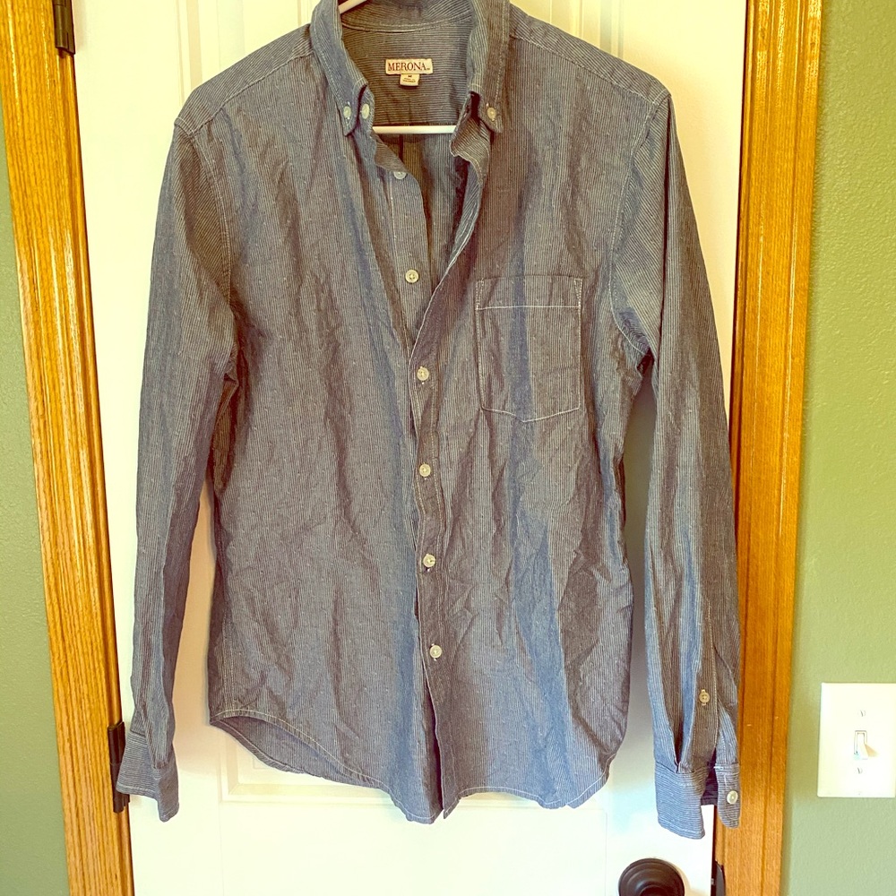 Men's dress shirt